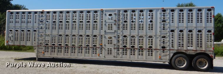 image for item DG4931 1995 Wilson PSDCL-302 livestock trailer