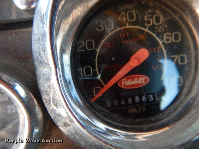 image for item DG5819 1987 Peterbilt 379 semi truck
