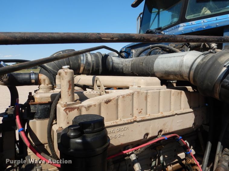 image for item DG5819 1987 Peterbilt 379 semi truck