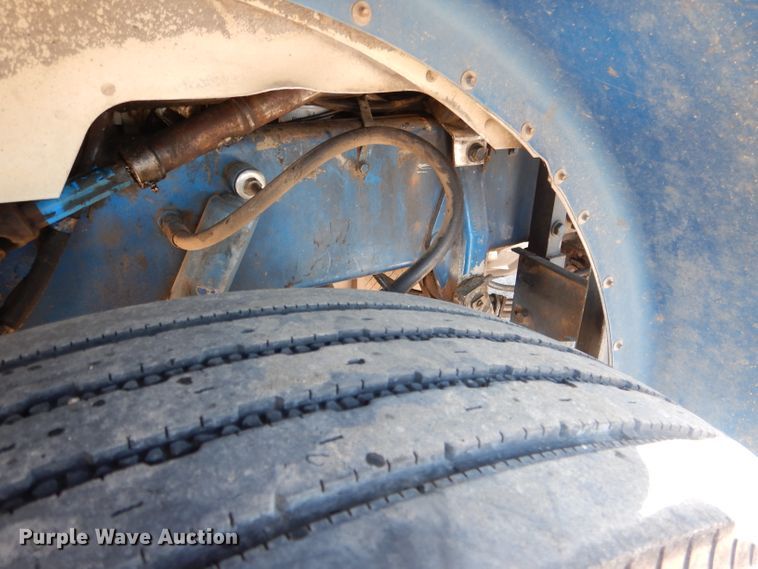 image for item DG5819 1987 Peterbilt 379 semi truck