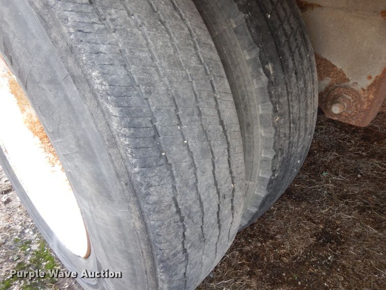 image for item DH0305 1996 Wabash dry van trailer