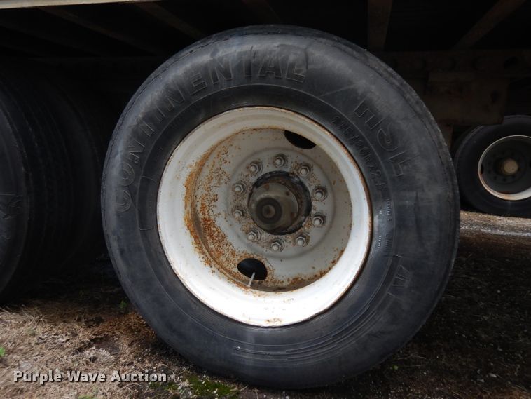 image for item DH0305 1996 Wabash dry van trailer