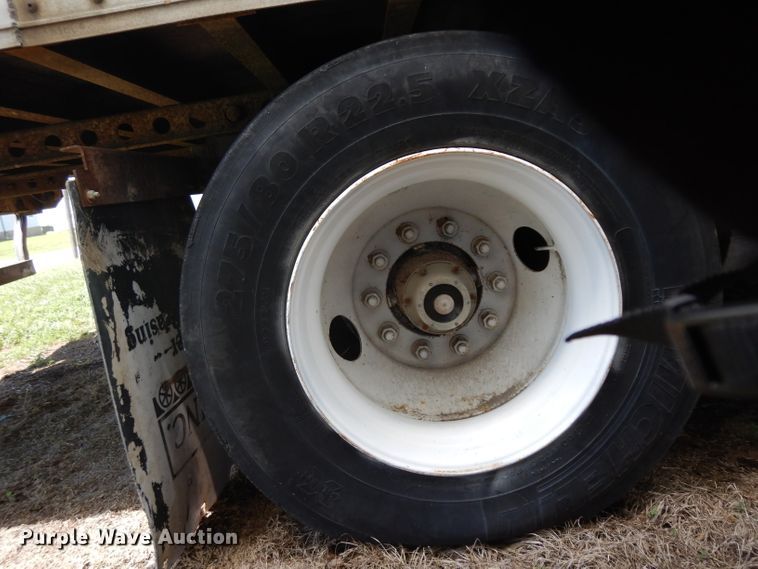 image for item DH0305 1996 Wabash dry van trailer