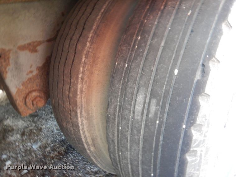 image for item DH0305 1996 Wabash dry van trailer