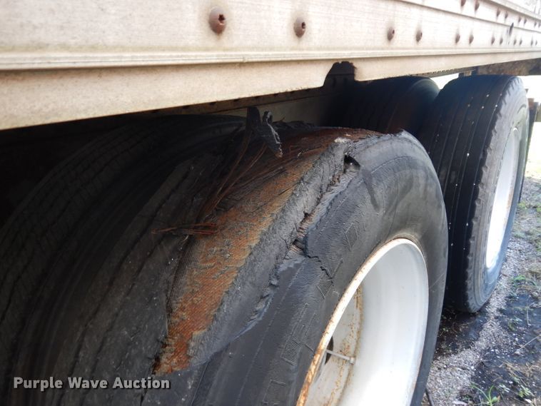 image for item DH0305 1996 Wabash dry van trailer