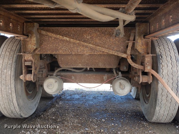 image for item DH0306 1996 Fruehauf FB9-NT2-48W dry van trailer