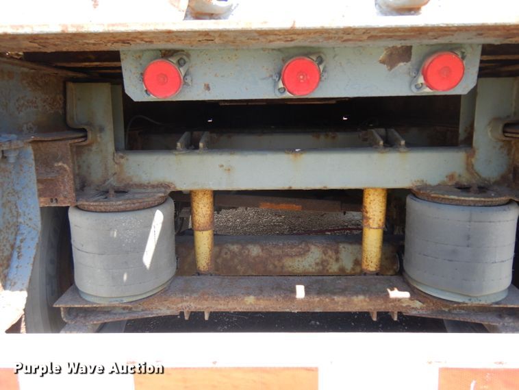 image for item DH0306 1996 Fruehauf FB9-NT2-48W dry van trailer