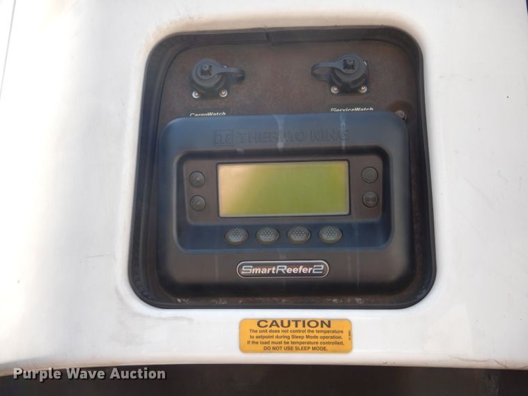 image for item DH6105 2011 Wabash refrigerated van trailer