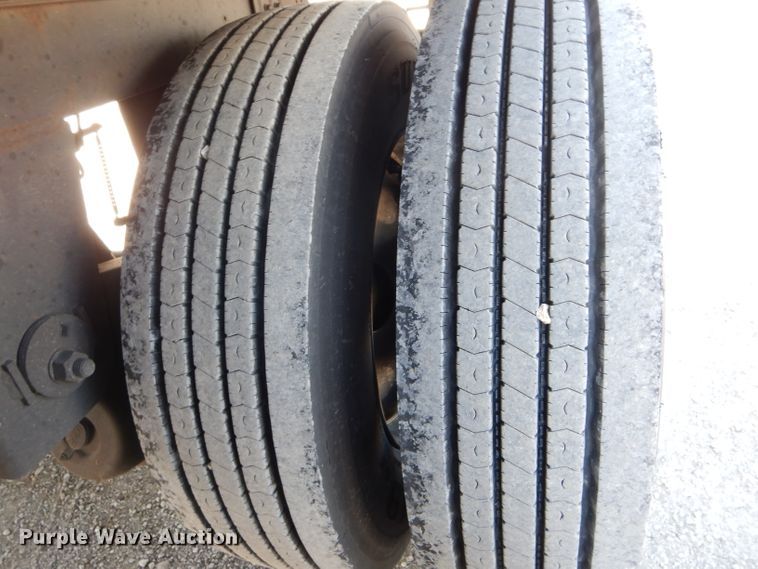 image for item DH6106 2010 Great Dane SUP-1114-11053 refrigerated van trailer