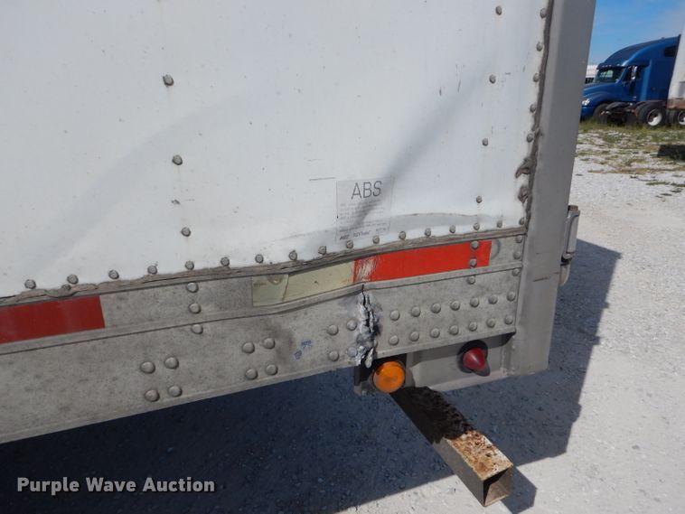 image for item DH6121 2005 Utility refrigerated van trailer