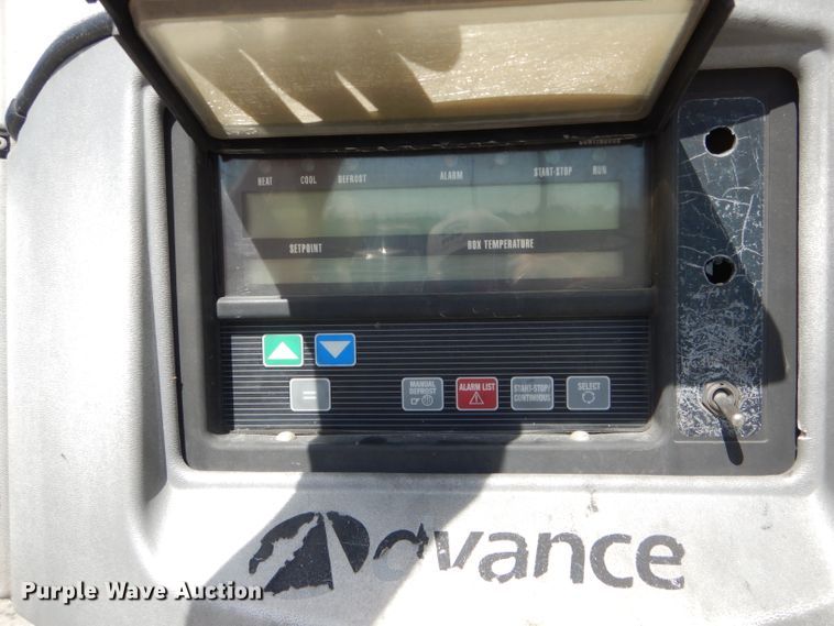 image for item DH6121 2005 Utility refrigerated van trailer