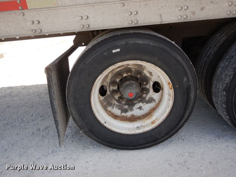 image for item DH6121 2005 Utility refrigerated van trailer