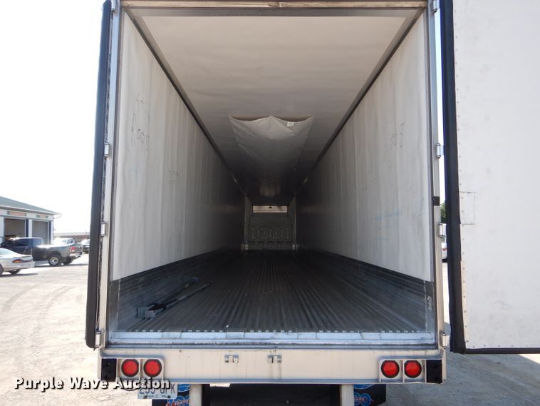 image for item DH6122 2016 Utility 3000R refrigerated van trailer