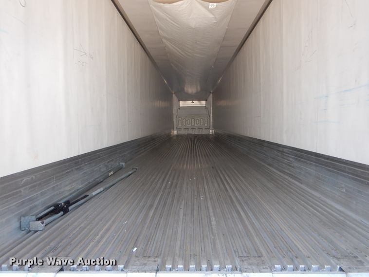 image for item DH6122 2016 Utility 3000R refrigerated van trailer
