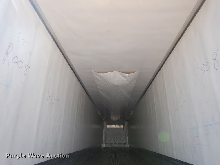 image for item DH6122 2016 Utility 3000R refrigerated van trailer