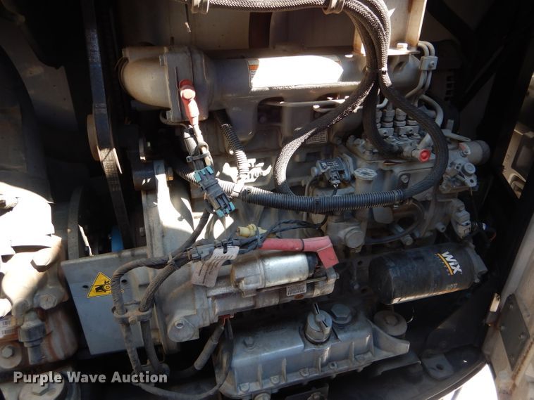 image for item DH6122 2016 Utility 3000R refrigerated van trailer