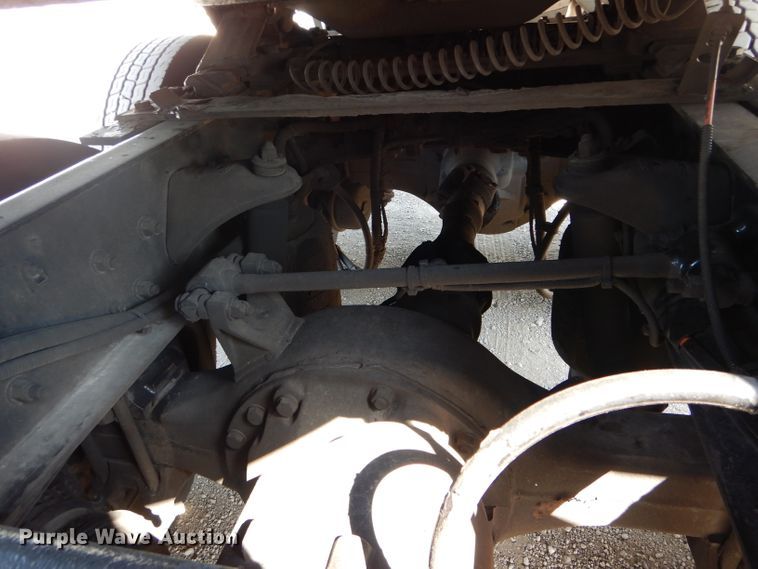 image for item DH6123 2016 Kenworth T660 semi truck