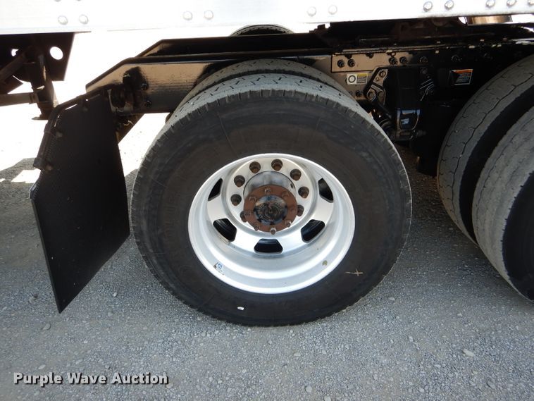 image for item DH6123 2016 Kenworth T660 semi truck