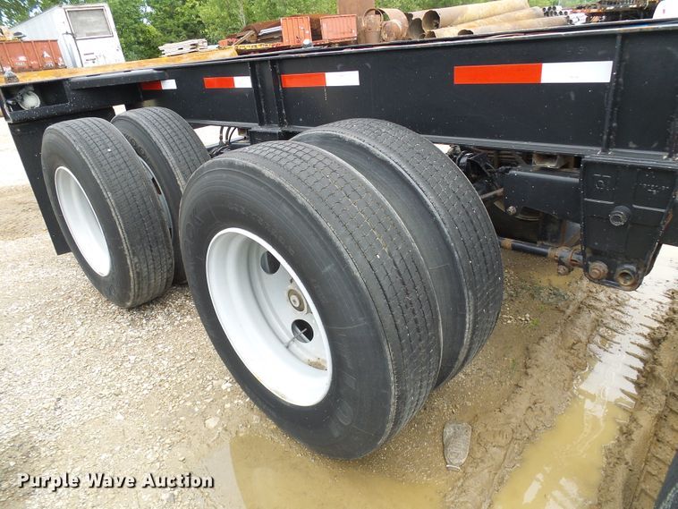 image for item DI0607 2009 Hyundai CGN403-516 flatbed trailer