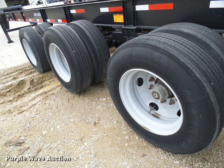 image for item DI0607 2009 Hyundai CGN403-516 flatbed trailer