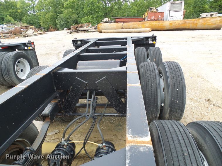 image for item DI0607 2009 Hyundai CGN403-516 flatbed trailer