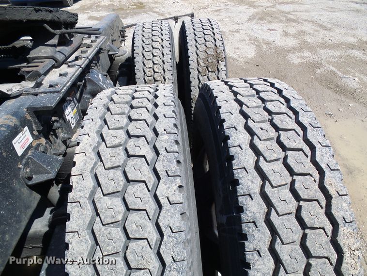 image for item DI0620 2016 Kenworth T660 semi truck