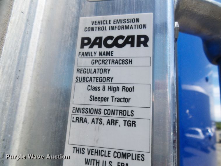 image for item DI0620 2016 Kenworth T660 semi truck