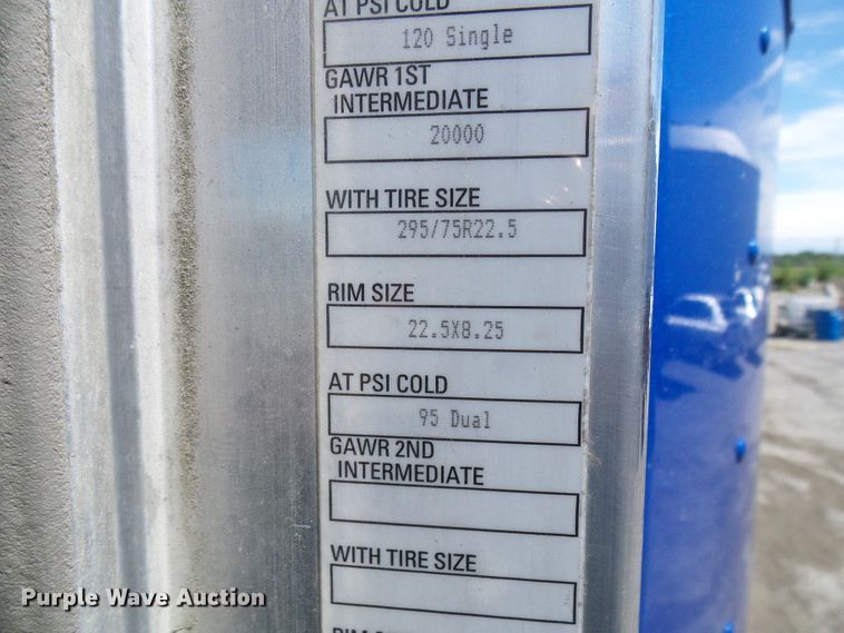 image for item DI0620 2016 Kenworth T660 semi truck