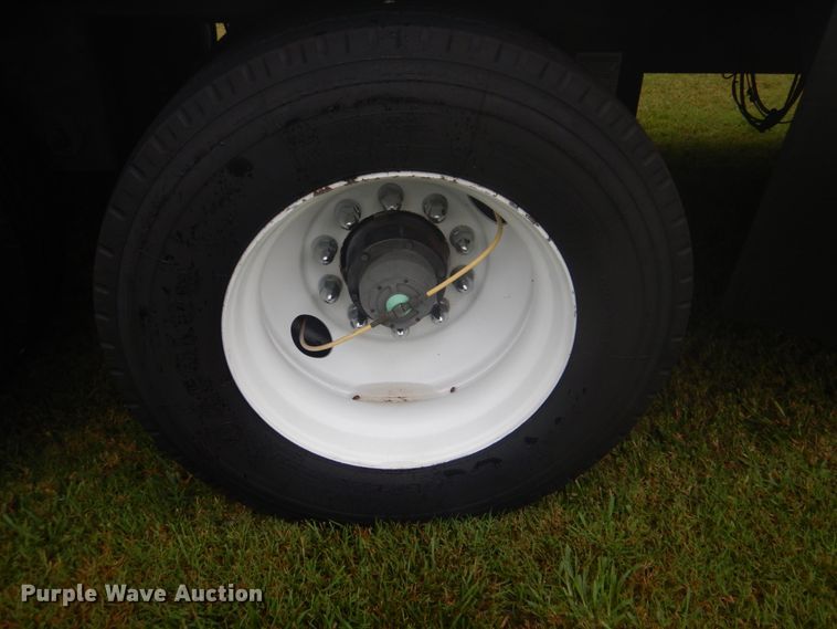 image for item DI2268 2015 Utility VS2DX dry van trailer