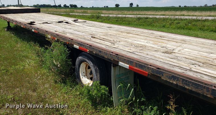 image for item ET9811 2001 Thibodeaux drop deck trailer