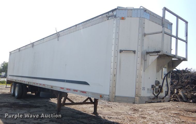 image for item FC9888 1999 Wilkins OK2LA56ICFBG walking floor trailer