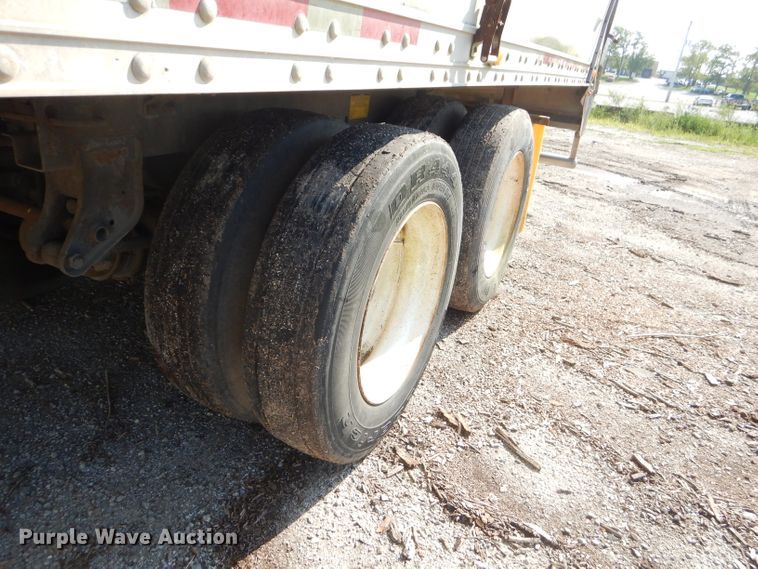 image for item FC9888 1999 Wilkins OK2LA56ICFBG walking floor trailer