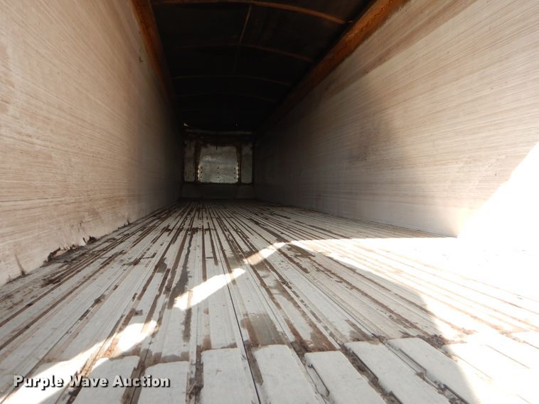 image for item FC9888 1999 Wilkins OK2LA56ICFBG walking floor trailer