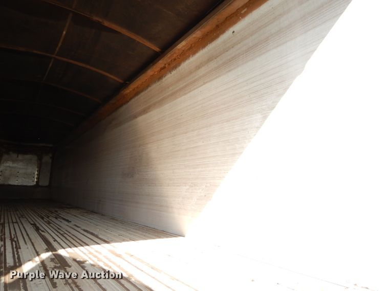 image for item FC9888 1999 Wilkins OK2LA56ICFBG walking floor trailer