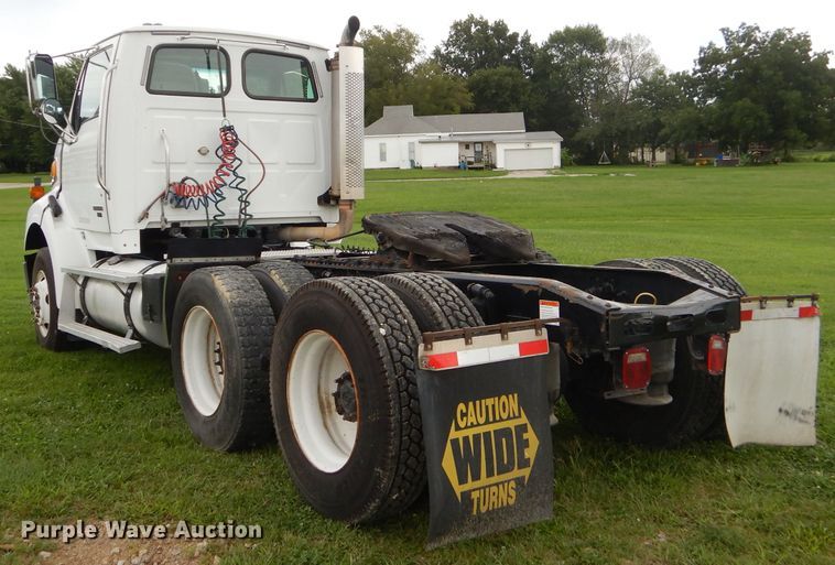 image for item FC9898 2007 Sterling A-Line semi truck