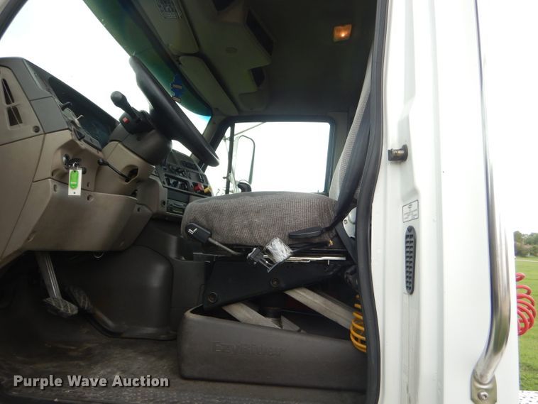 image for item FC9898 2007 Sterling A-Line semi truck