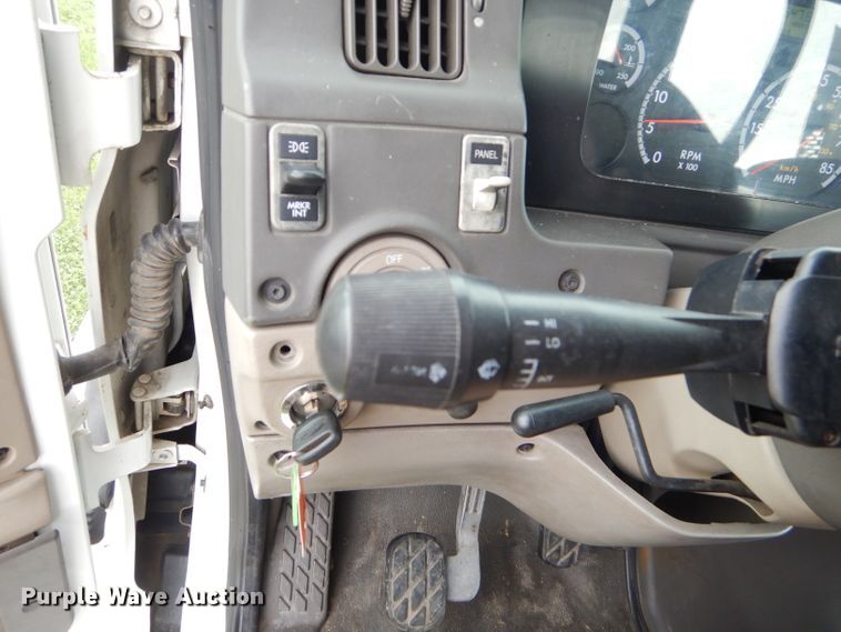 image for item FC9898 2007 Sterling A-Line semi truck