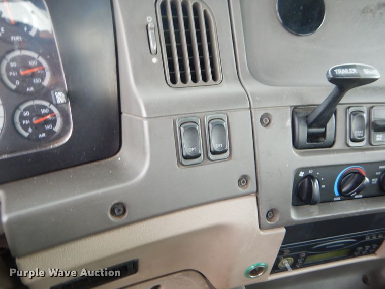 image for item FC9898 2007 Sterling A-Line semi truck