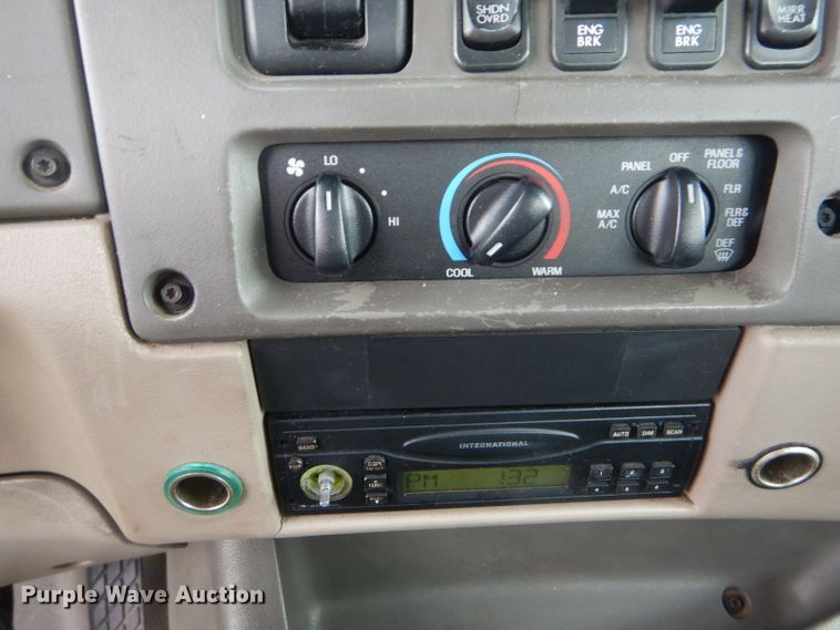 image for item FC9898 2007 Sterling A-Line semi truck