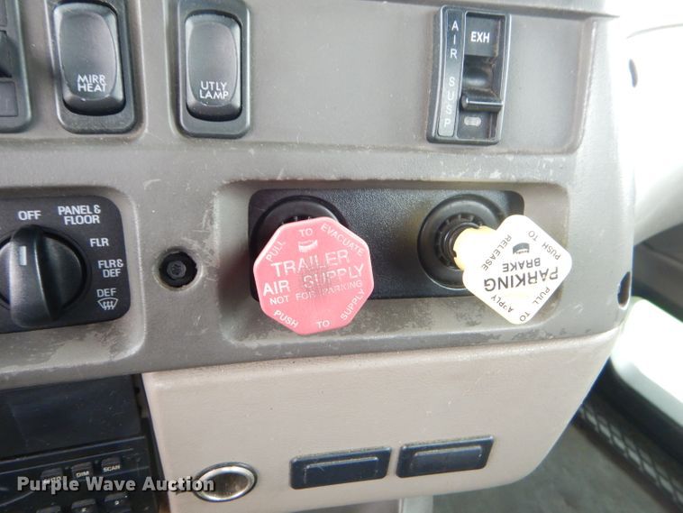 image for item FC9898 2007 Sterling A-Line semi truck