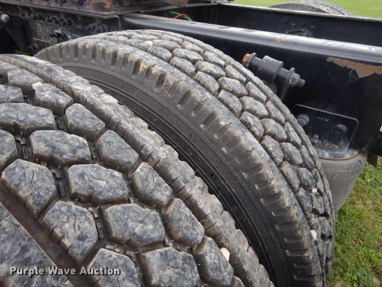 image for item FC9898 2007 Sterling A-Line semi truck