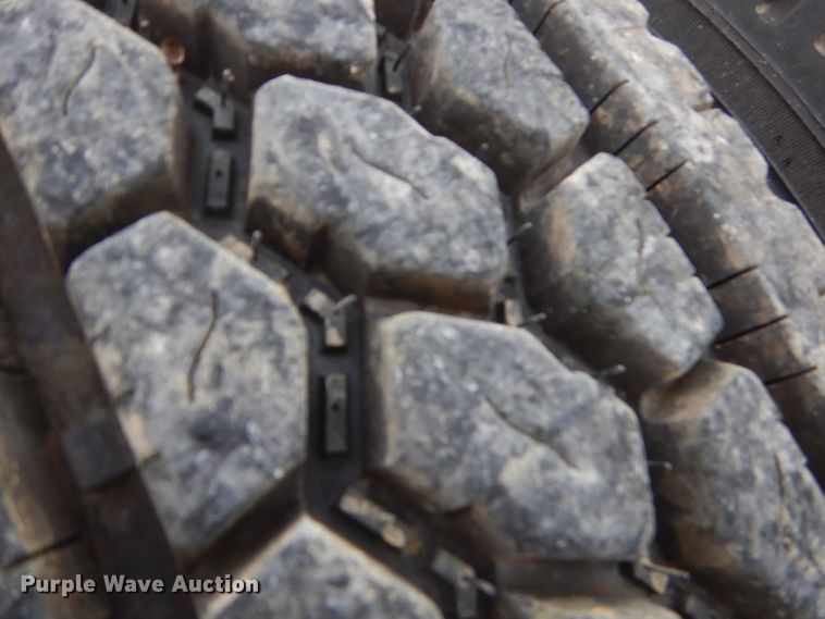 image for item FC9898 2007 Sterling A-Line semi truck