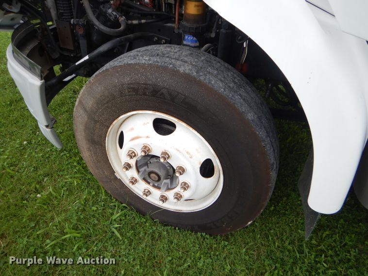 image for item FC9898 2007 Sterling A-Line semi truck