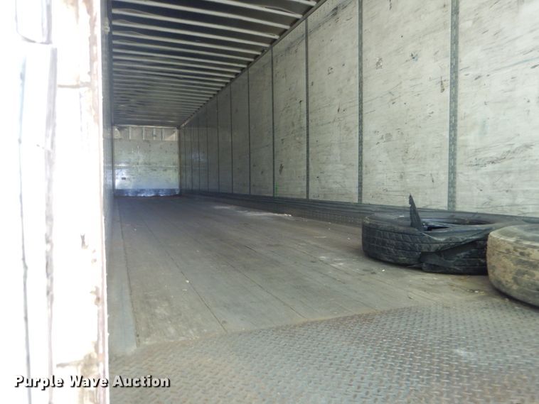 image for item FT9446 2007 Wabash National dry van trailer