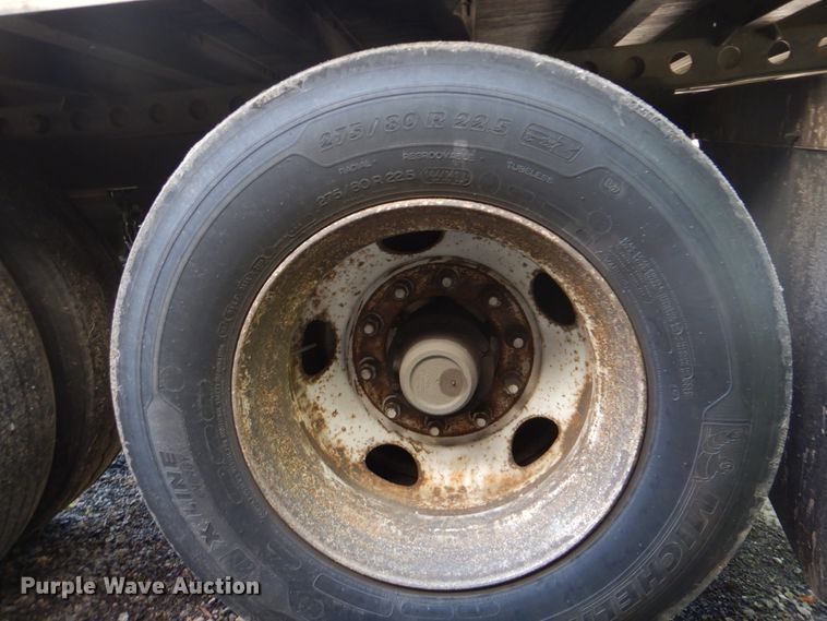 image for item FT9446 2007 Wabash National dry van trailer