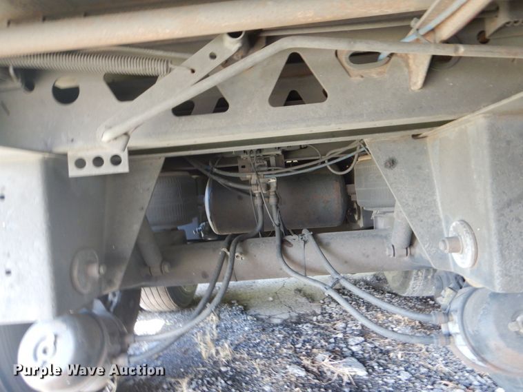 image for item FT9446 2007 Wabash National dry van trailer