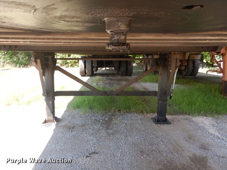 image for item FT9446 2007 Wabash National dry van trailer