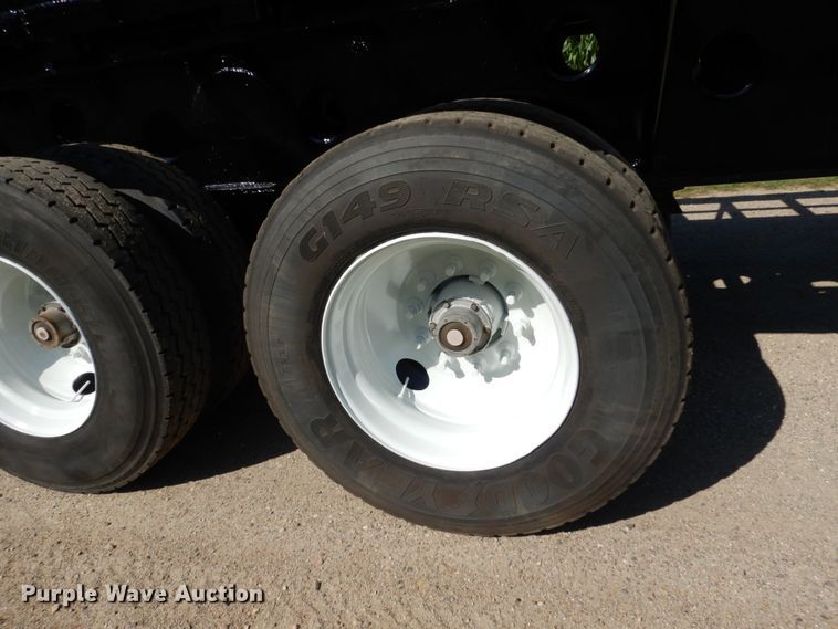 image for item FU9418 1987 Transtech log trailer