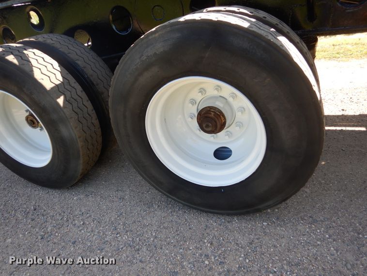 image for item FU9418 1987 Transtech log trailer