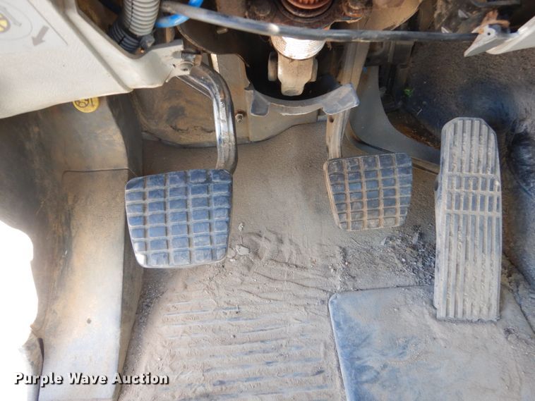 image for item FU9471 2005 Freightliner Columbia semi truck